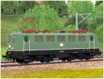 Elektrolokomotive 141 016 in gr�ner Farbgebung der DB in Epoche IV