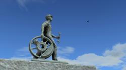 Statue eines Eisenbahnarbeiters im EEP-Shop kaufen