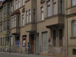 Altbauten mit Erkern und Gesch�ften im EEP-Shop kaufen Bild 6