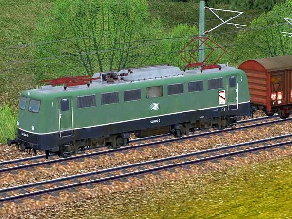 BR 140 086 in gr&uuml;ner Farbgebung und Zweiachsige gedeckte G&uuml;terwagen Gattung Gbs der DB in Epoche IV (SK2756 )