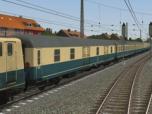 D-Zugwagen der DB in ozeanblau