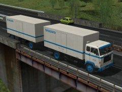 Volvo F88 + Anh&auml;nger mit Kofferaufbau -Volvo- (V10NDK10541 )